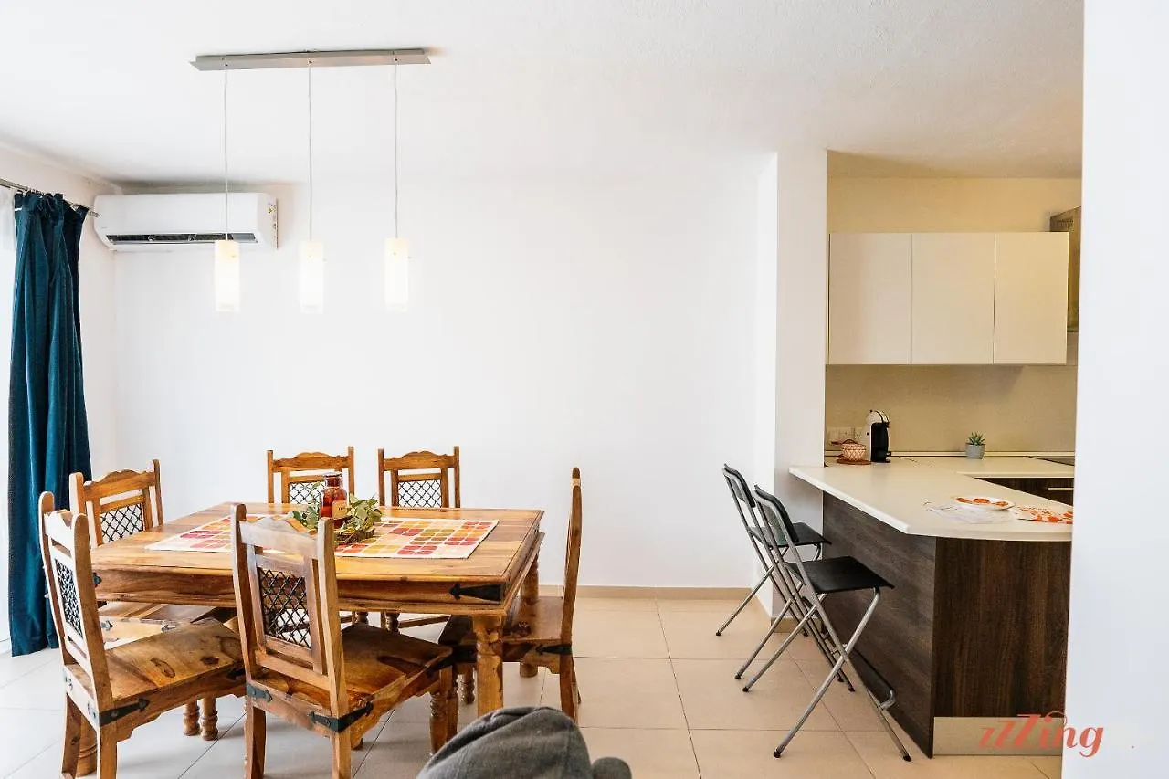 Malta'S Boho Chic Apartment In St Julians Saint Julian's 马耳他